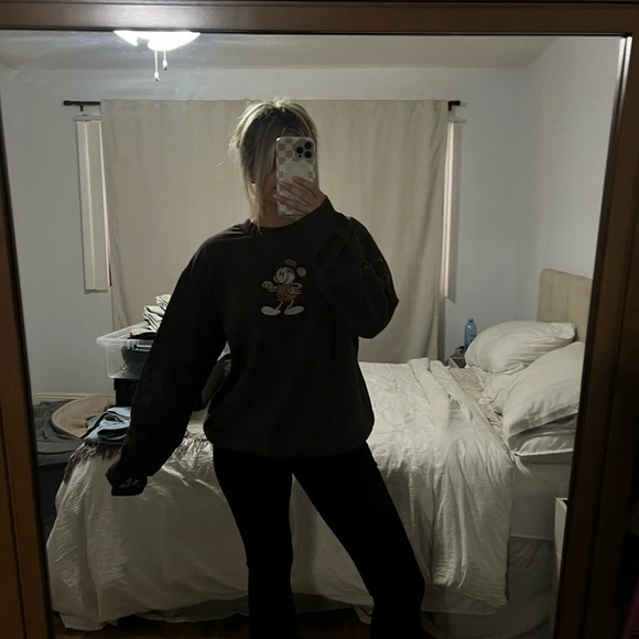 DISNEY Mickey sweatshirt - Picture 8 of 14